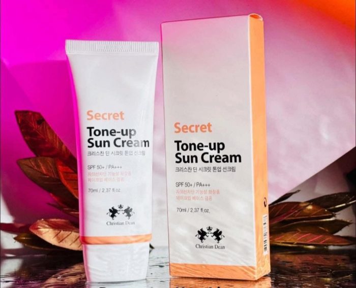 Secret ToneUp Sunscreen - Image 3
